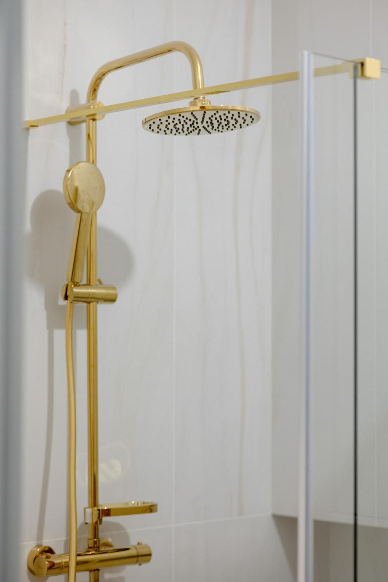 Apartment Zupnicza Elegant With Balcony By Renters Warsaw